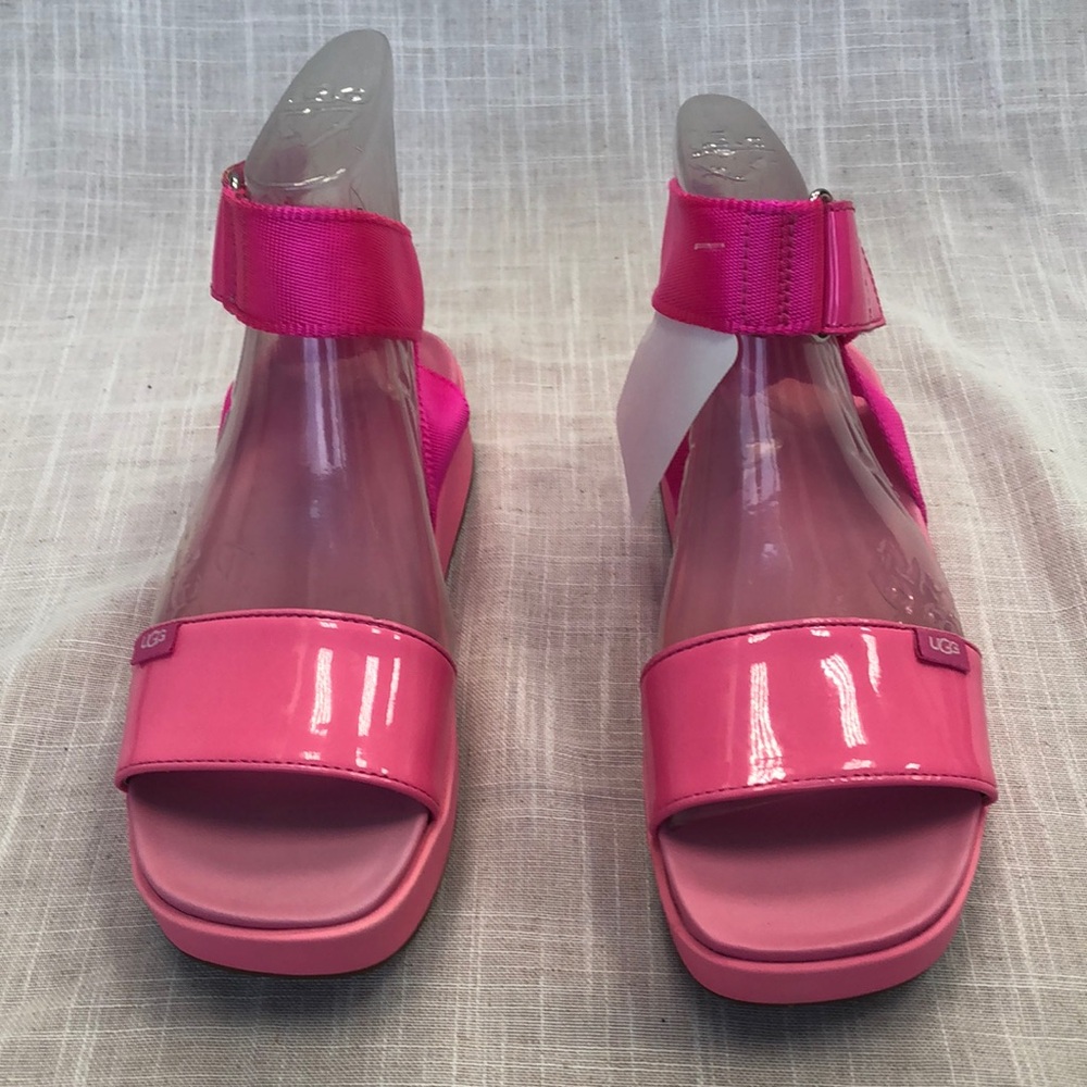 UGG Lenox sandals